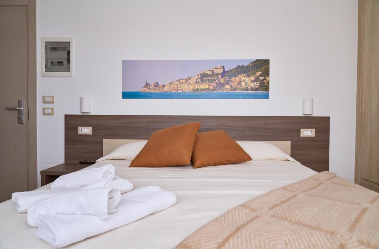 Firmafede Guest House Sarzana Exteriér fotografie