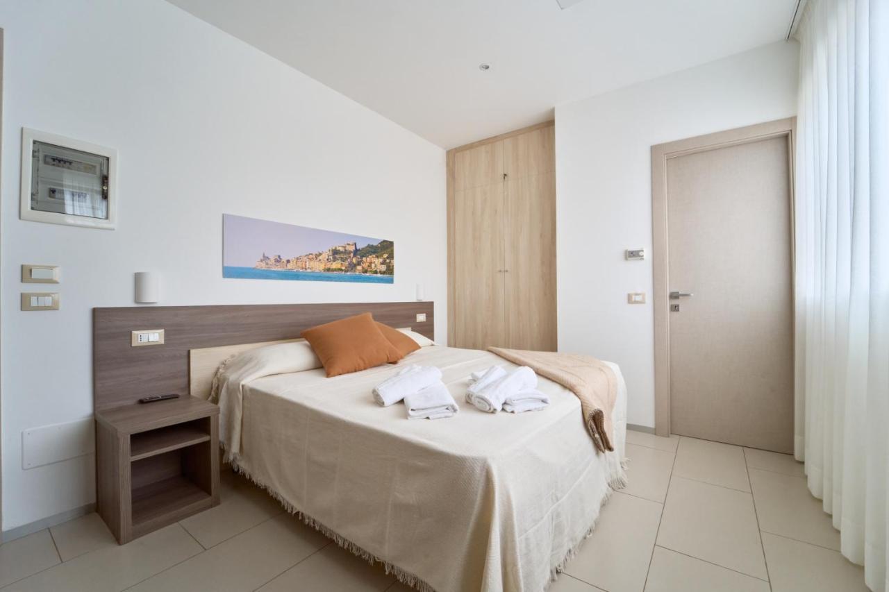 Firmafede Guest House Sarzana Exteriér fotografie